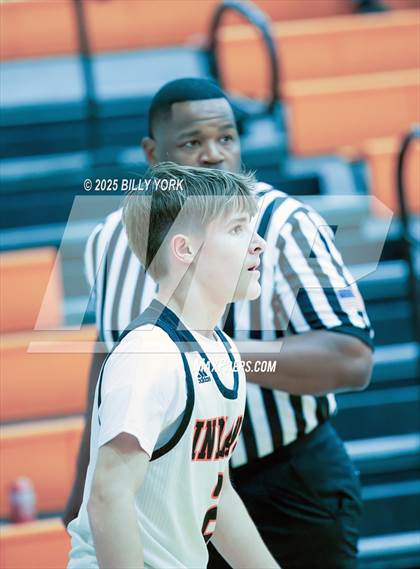 Thumbnail 1 in JV: Grand Saline vs Tyler HEAT photogallery.