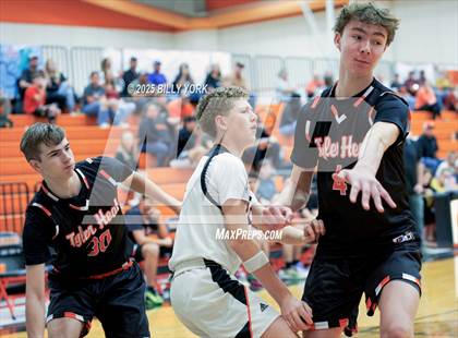 Thumbnail 2 in JV: Grand Saline vs Tyler HEAT photogallery.