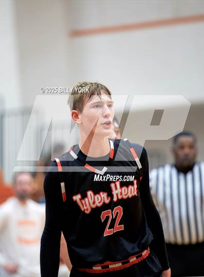 Thumbnail 3 in JV: Grand Saline vs Tyler HEAT photogallery.