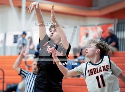 Thumbnail 3 in JV: Grand Saline vs Tyler HEAT photogallery.