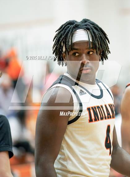 Thumbnail 1 in JV: Grand Saline vs Tyler HEAT photogallery.