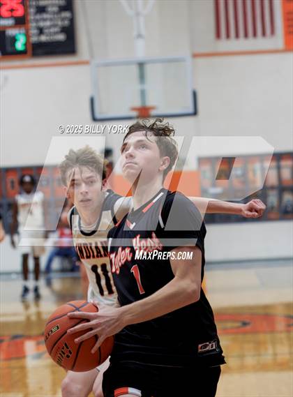 Thumbnail 1 in JV: Grand Saline vs Tyler HEAT photogallery.