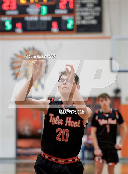 Thumbnail 1 in JV: Grand Saline vs Tyler HEAT photogallery.