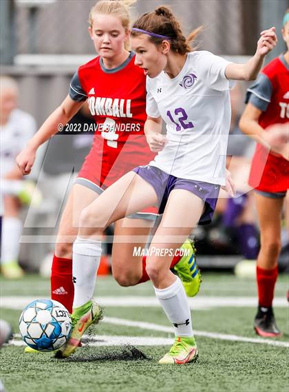 Thumbnail 3 in Klein Cain vs. Tomball (Waller Classic) photogallery.