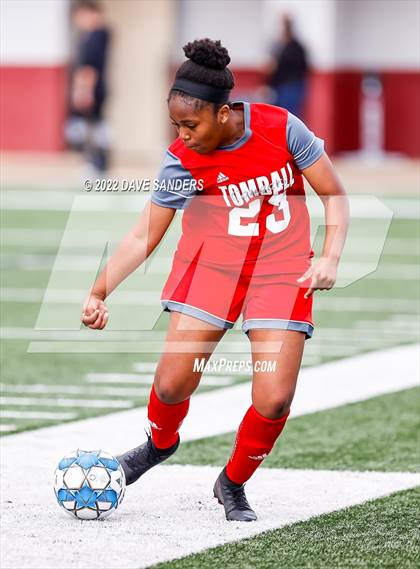 Thumbnail 1 in Klein Cain vs. Tomball (Waller Classic) photogallery.