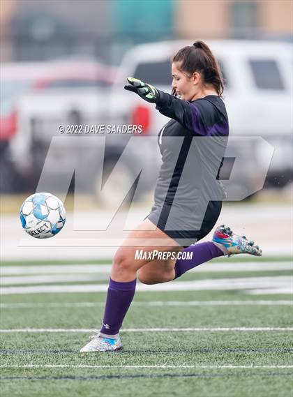Thumbnail 2 in Klein Cain vs. Tomball (Waller Classic) photogallery.