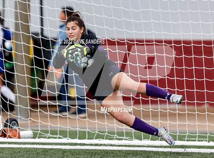 Thumbnail 2 in Klein Cain vs. Tomball (Waller Classic) photogallery.