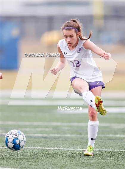 Thumbnail 2 in Klein Cain vs. Tomball (Waller Classic) photogallery.