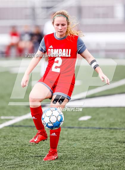 Thumbnail 3 in Klein Cain vs. Tomball (Waller Classic) photogallery.