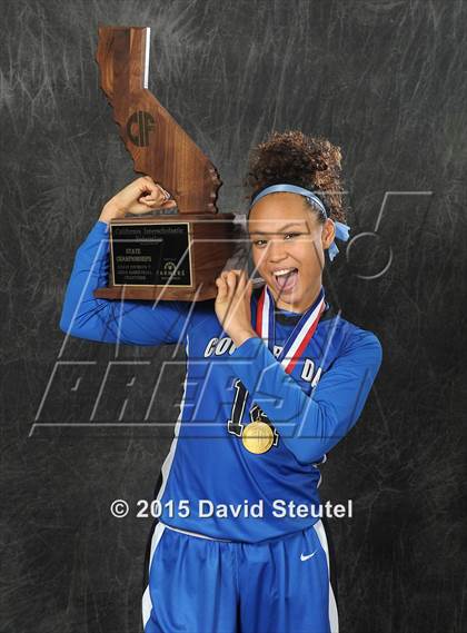 Thumbnail 2 in La Jolla Country Day (CIF State D5 Award Photos) photogallery.