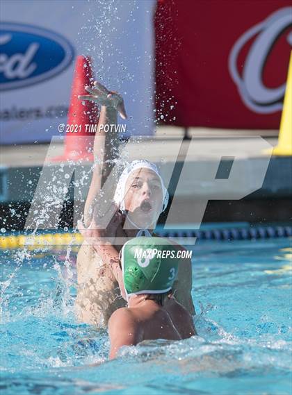 Thumbnail 2 in Thousand Oaks vs Alta Loma (CIF SS D3 Final) photogallery.