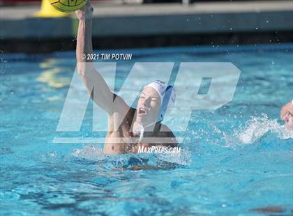 Thumbnail 3 in Thousand Oaks vs Alta Loma (CIF SS D3 Final) photogallery.