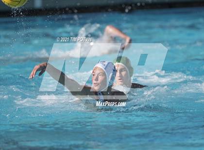 Thumbnail 2 in Thousand Oaks vs Alta Loma (CIF SS D3 Final) photogallery.