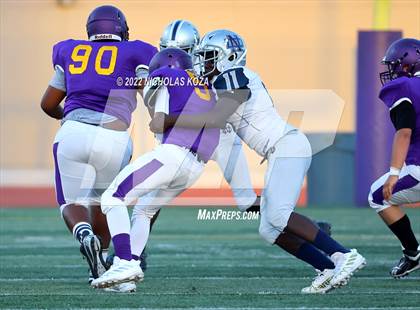 Thumbnail 3 in Lynwood vs. New Designs Watts photogallery.