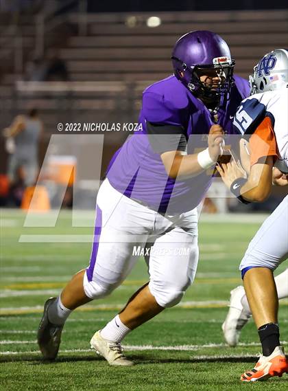 Thumbnail 3 in Lynwood vs. New Designs Watts photogallery.