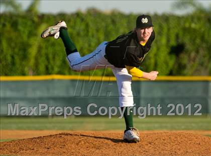 Thumbnail 1 in Mira Costa @ Fountain Valley photogallery.