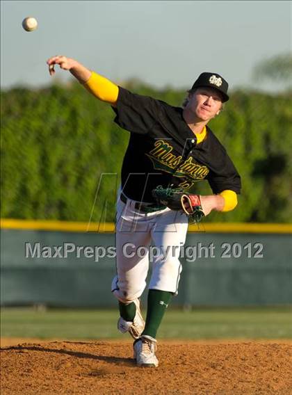 Thumbnail 2 in Mira Costa @ Fountain Valley photogallery.