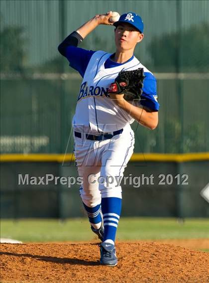 Thumbnail 3 in Mira Costa @ Fountain Valley photogallery.