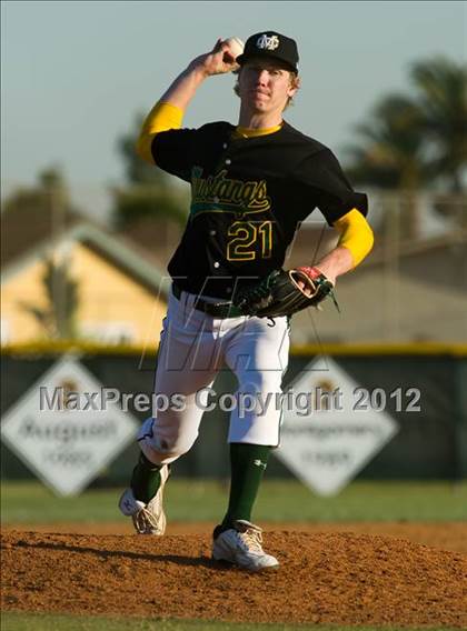 Thumbnail 2 in Mira Costa @ Fountain Valley photogallery.