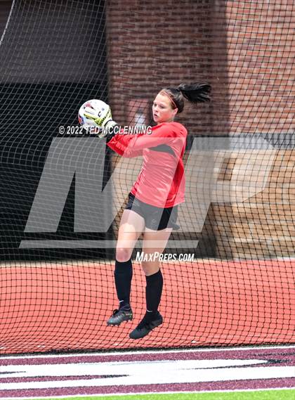 Thumbnail 3 in Searcy vs. Siloam Springs (AAA 5A State Final) photogallery.
