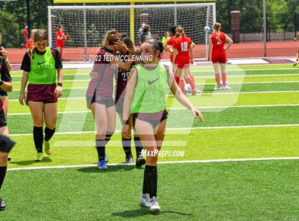 Thumbnail 1 in Searcy vs. Siloam Springs (AAA 5A State Final) photogallery.