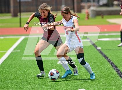 Thumbnail 1 in Searcy vs. Siloam Springs (AAA 5A State Final) photogallery.