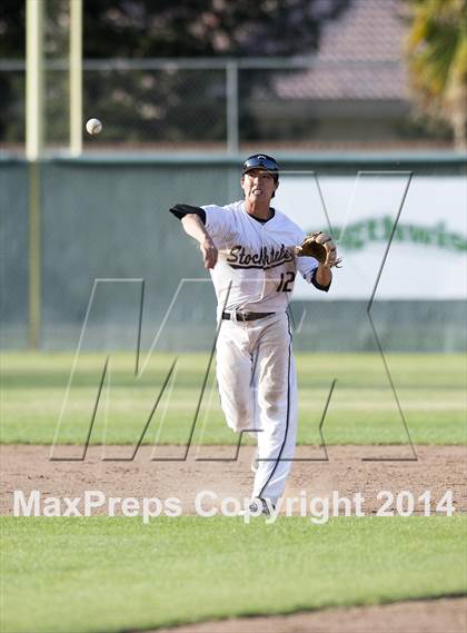 Thumbnail 3 in Frontier @ Stockdale  photogallery.
