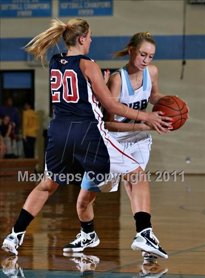 Thumbnail 1 in Gibbs vs South-Doyle (Kroger Thanksgiving Classic) photogallery.