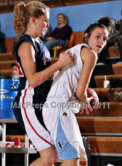 Thumbnail 1 in Gibbs vs South-Doyle (Kroger Thanksgiving Classic) photogallery.