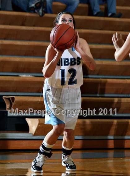 Thumbnail 3 in Gibbs vs South-Doyle (Kroger Thanksgiving Classic) photogallery.