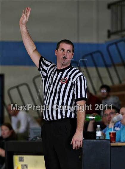 Thumbnail 1 in Gibbs vs South-Doyle (Kroger Thanksgiving Classic) photogallery.