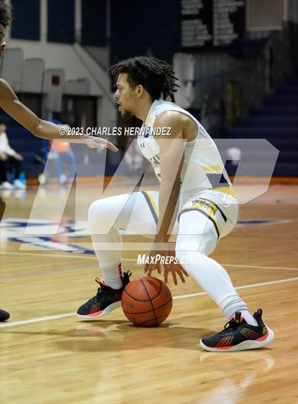 Thumbnail 1 in Clemens vs. McKinney (River City Classic) photogallery.