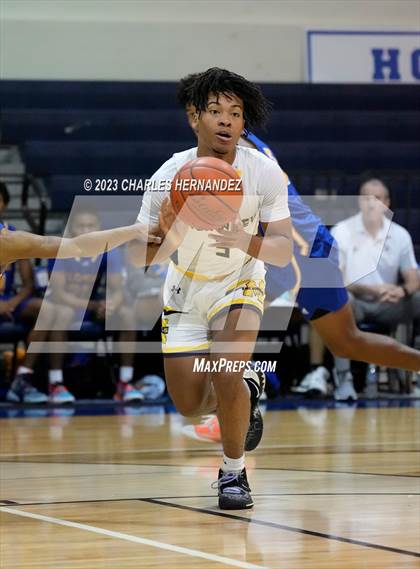 Thumbnail 1 in Clemens vs. McKinney (River City Classic) photogallery.