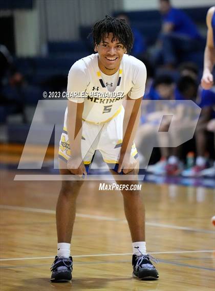 Thumbnail 1 in Clemens vs. McKinney (River City Classic) photogallery.