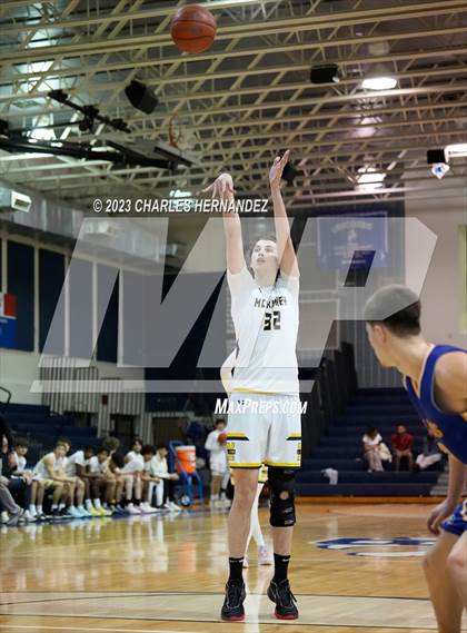 Thumbnail 2 in Clemens vs. McKinney (River City Classic) photogallery.