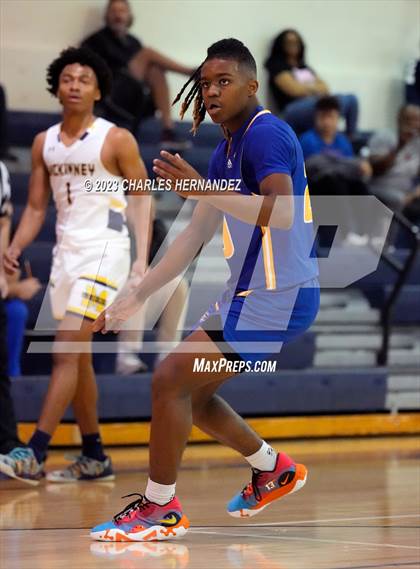 Thumbnail 1 in Clemens vs. McKinney (River City Classic) photogallery.