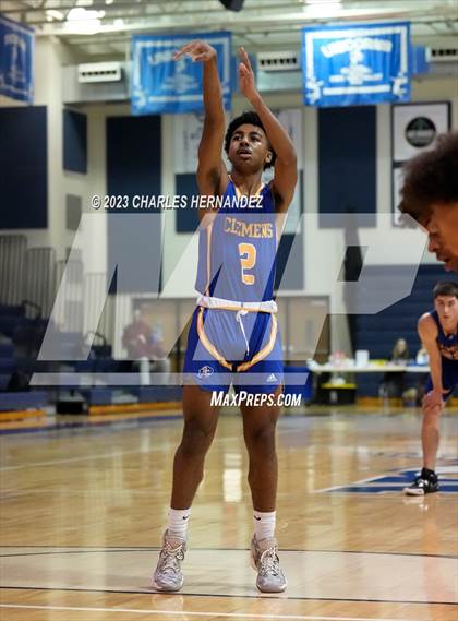 Thumbnail 2 in Clemens vs. McKinney (River City Classic) photogallery.