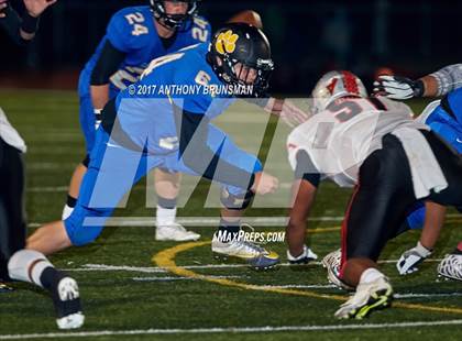 Thumbnail 2 in Antelope @ Del Campo photogallery.