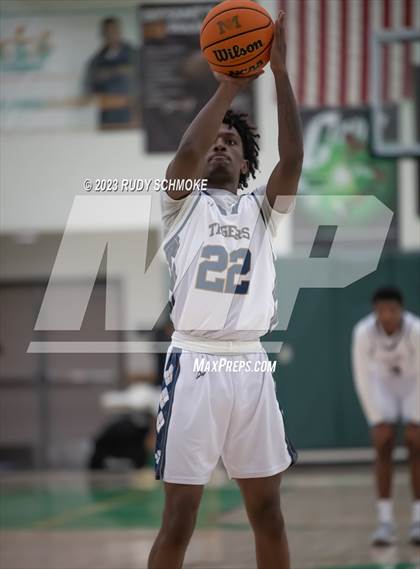 Thumbnail 2 in Canyon Crest Academy vs. Morse (MLK Classic) photogallery.