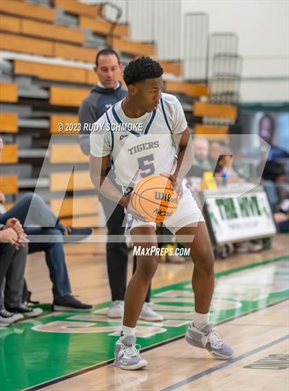Thumbnail 2 in Canyon Crest Academy vs. Morse (MLK Classic) photogallery.