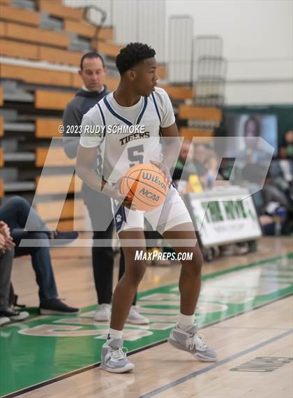 Thumbnail 3 in Canyon Crest Academy vs. Morse (MLK Classic) photogallery.