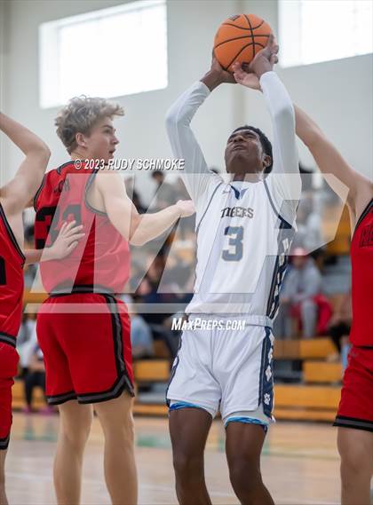 Thumbnail 2 in Canyon Crest Academy vs. Morse (MLK Classic) photogallery.