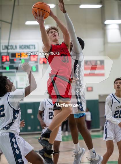 Thumbnail 1 in Canyon Crest Academy vs. Morse (MLK Classic) photogallery.
