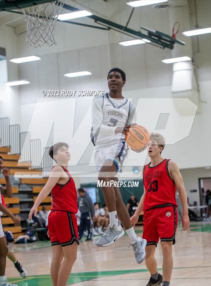 Thumbnail 3 in Canyon Crest Academy vs. Morse (MLK Classic) photogallery.