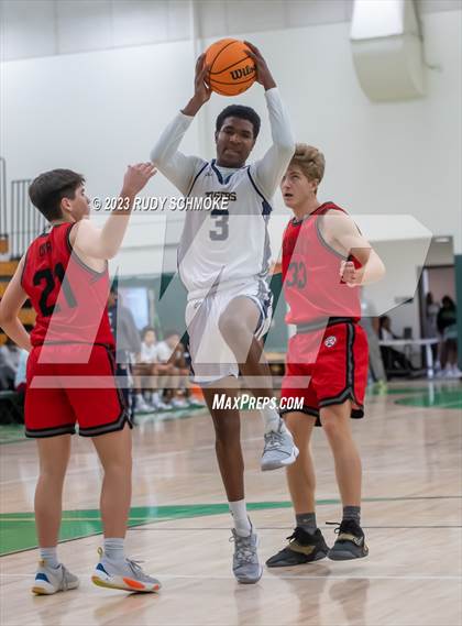 Thumbnail 3 in Canyon Crest Academy vs. Morse (MLK Classic) photogallery.