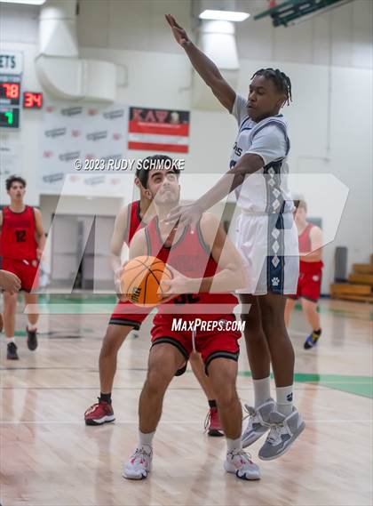 Thumbnail 2 in Canyon Crest Academy vs. Morse (MLK Classic) photogallery.