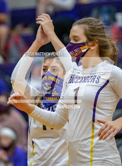 Thumbnail 2 in Scotland @ Jack Britt (senior night) photogallery.