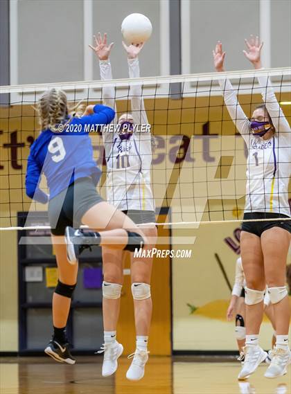 Thumbnail 1 in Scotland @ Jack Britt (senior night) photogallery.
