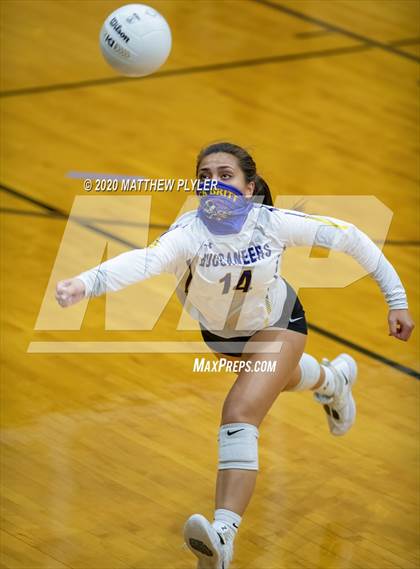 Thumbnail 2 in Scotland @ Jack Britt (senior night) photogallery.