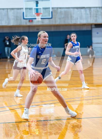 Thumbnail 2 in Bloomfield vs. Caledonia-Mumford (NYSPHSAA Section 5 C1 Final) photogallery.